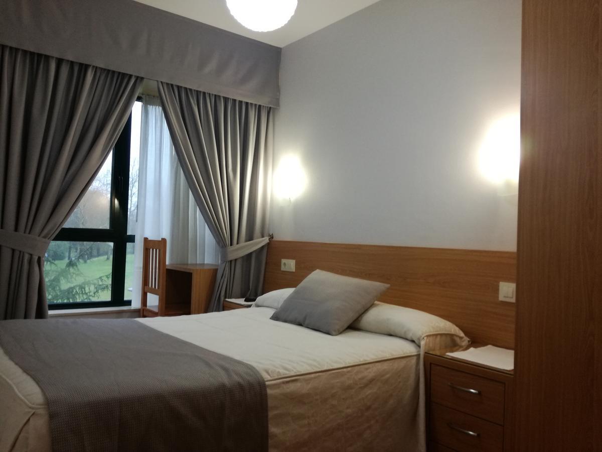 Hostal Pumar Santiago de Compostela Zewnętrze zdjęcie